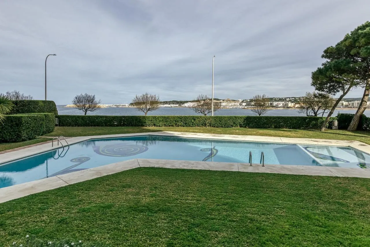 Marinada Apartment L'Escala 0*,